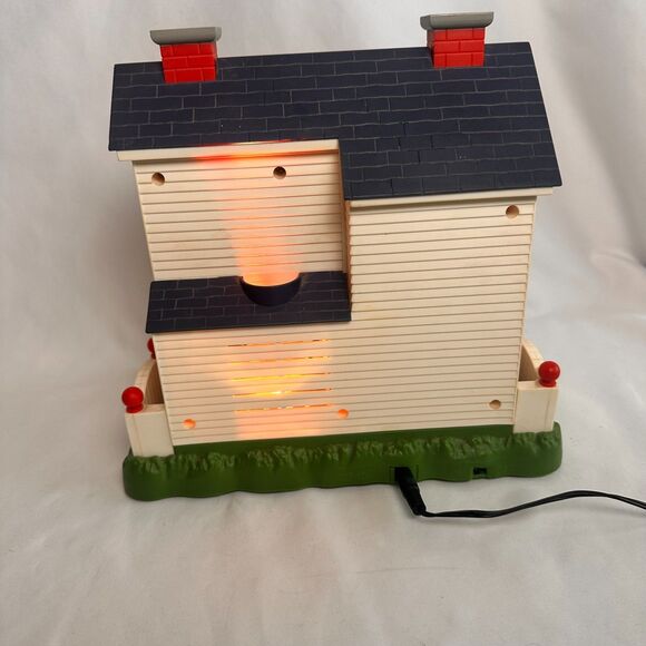 Patriotic Lighted House DecorationAmericana Red White Blue Independence Day - Picture 5 of 14